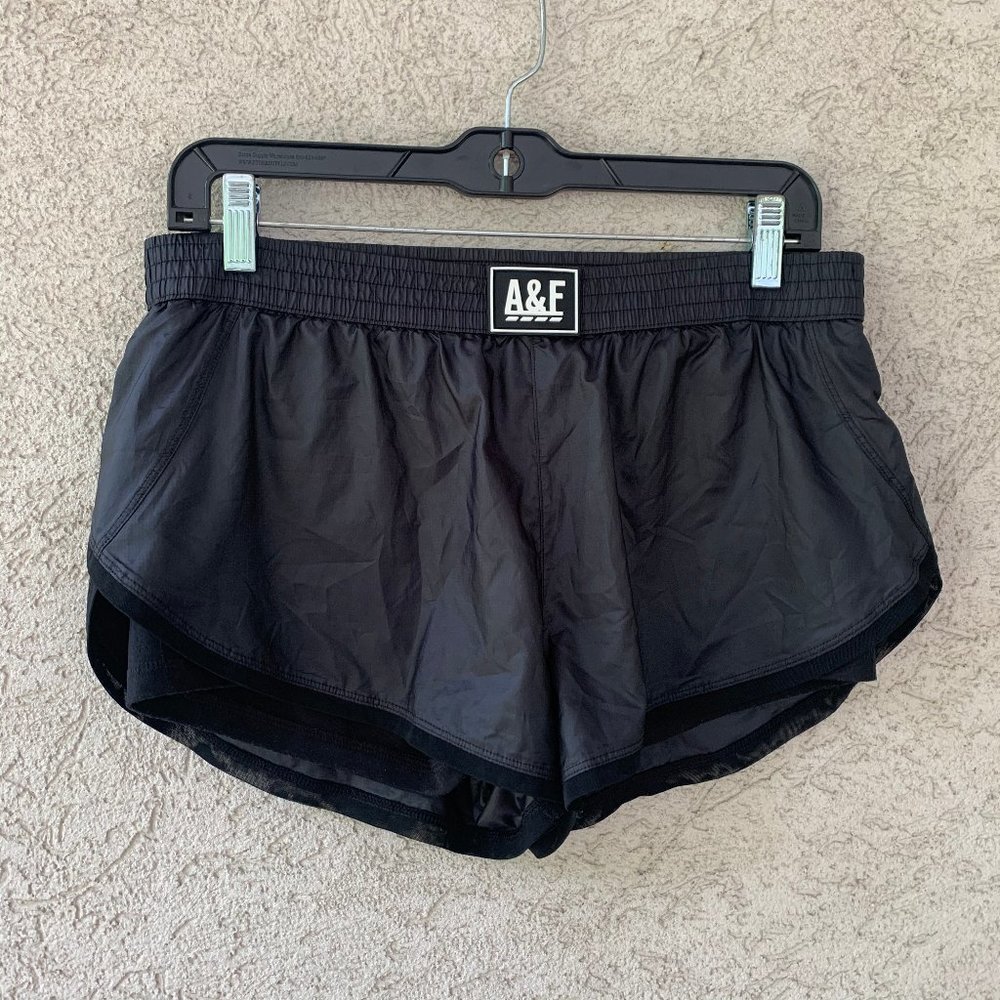 Abercrombie & Fitch athletic Shorts Women's Medium